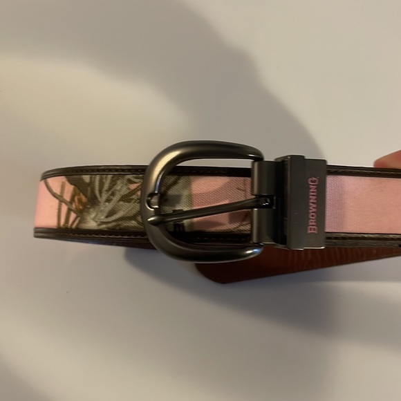 Browning Accessories - Pink Camo Browning Cabala’s Belt